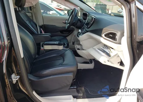 2023 Chrysler Pacifica Touring L из США, поврежденный, VIN 2C4RC1BG0PR533366